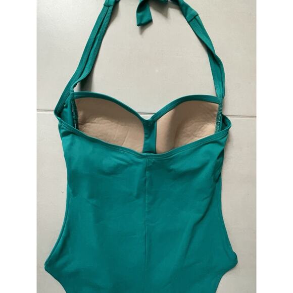 La Blanca Swim One Piece Halter Swimsuit Ruched Swimwear - Picture 6 of 9